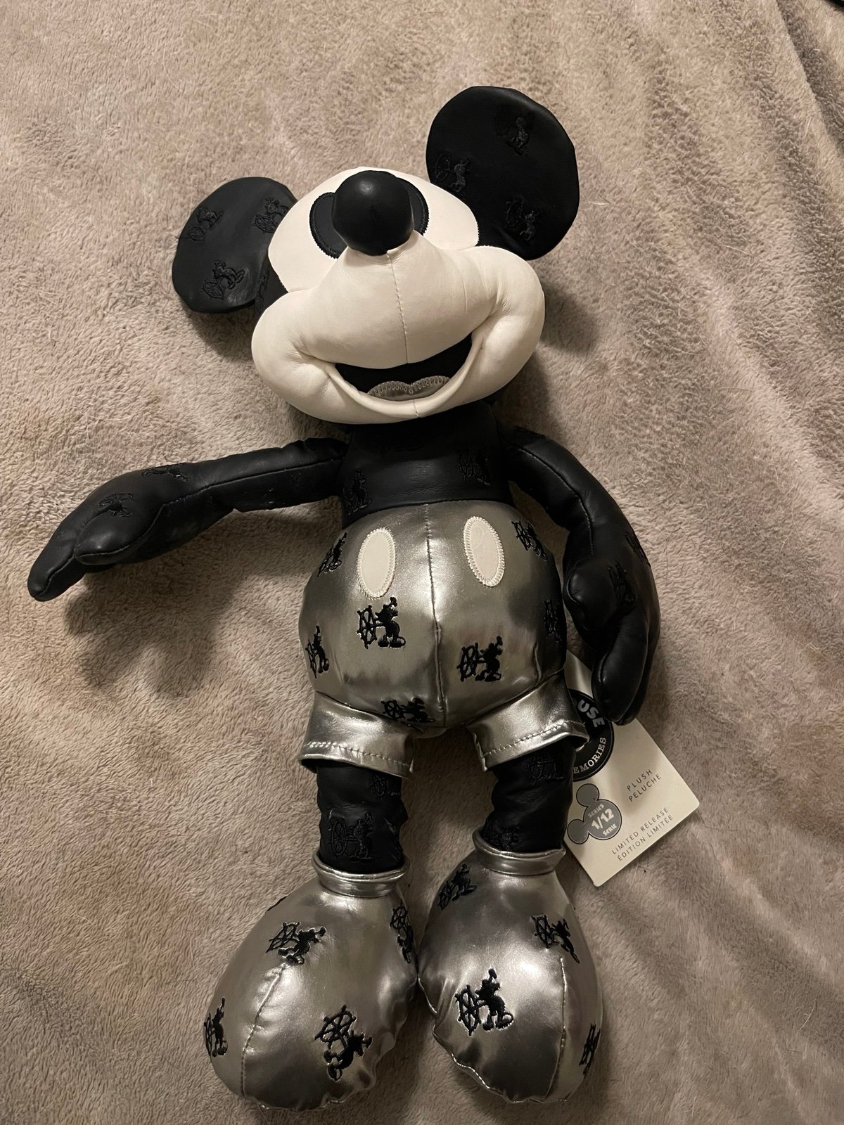 Disney Mickey Mouse memories plush January 2019 medium plush new tags