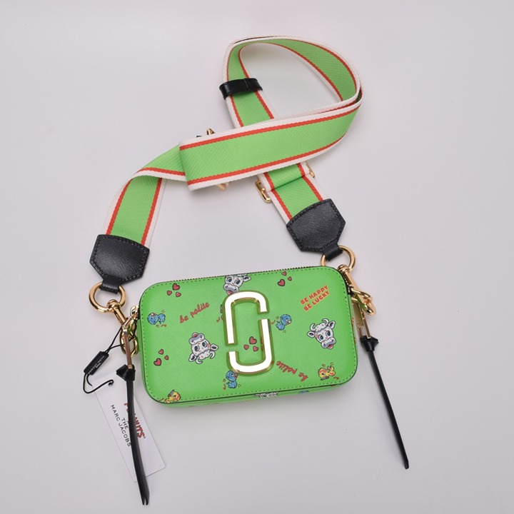 Brand new Snapshot Crossbody Green