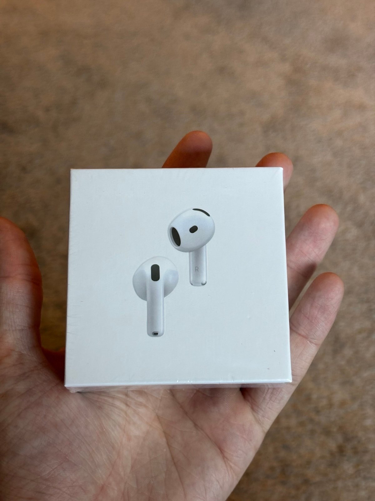 Apple AirPods 4 w ANC