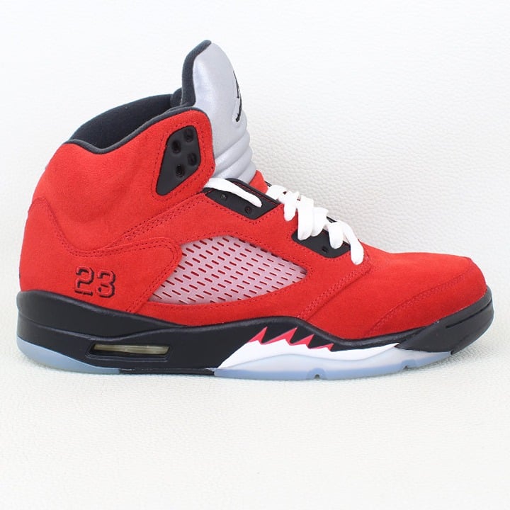 Jordan 5 Retro Raging Bull Red (2021)- Size 9.5M
