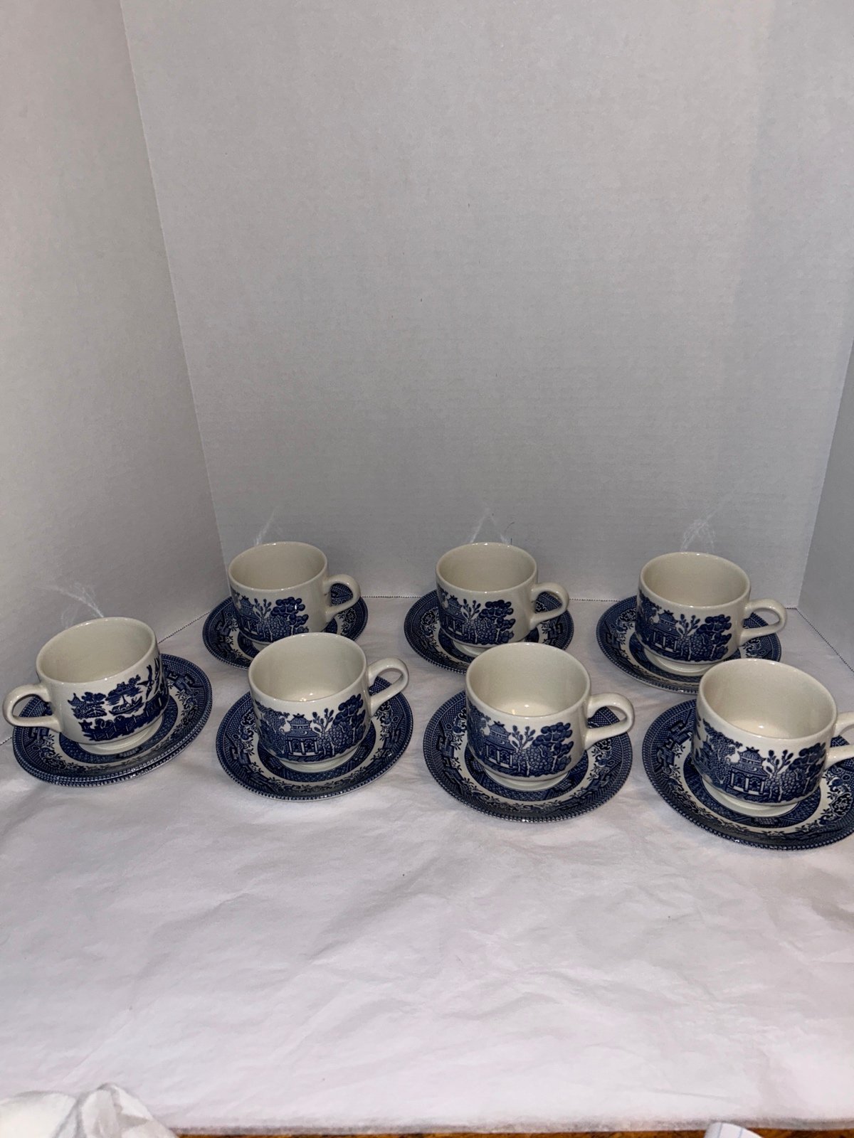 Vintage Churchhill Blue Willow Transferware Cup & Saucers (7 Sets)