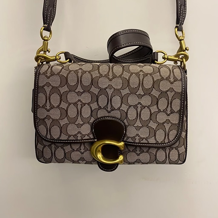 Soft Tabby Shoulder Bag T