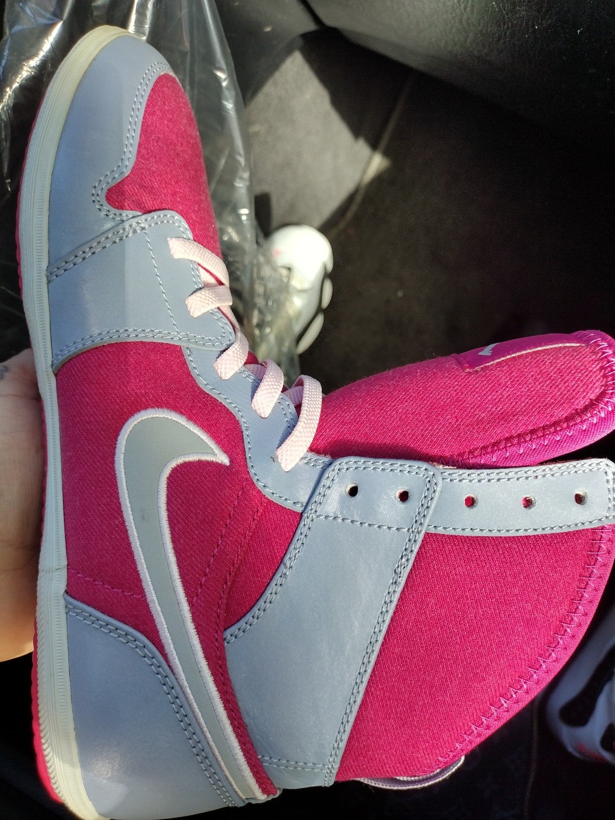 Retro jordan 1s pink and blue