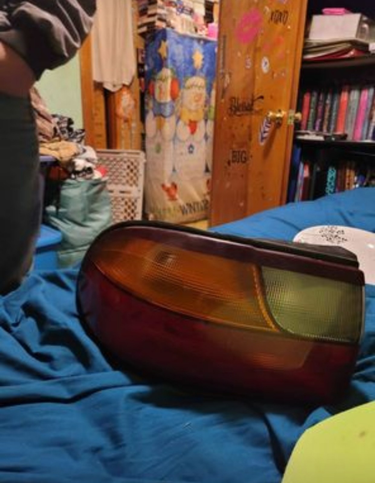Tail light