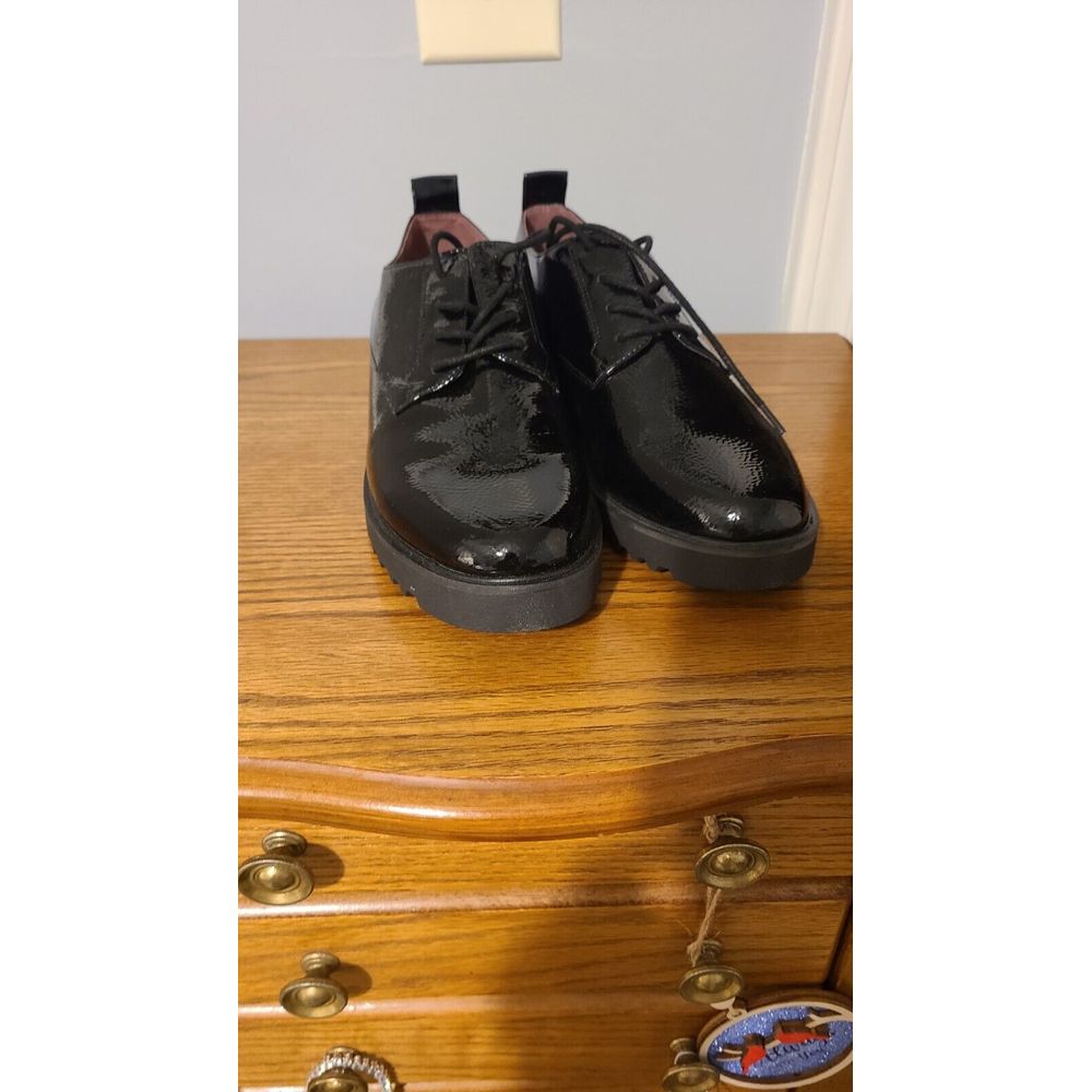 FRANCO SARTO CAREY 2 OXFORD PATENT LEATHER LACE UP PREPPY EDGY LUG NWB Sz 9.5