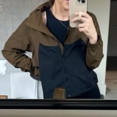 Lululemon Evergreen Cropped Full Zip hoodie