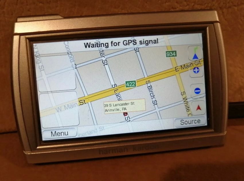 Harman Kardon GPS-300NA Automotive Mountable GPS Navigation Unit Music Player.