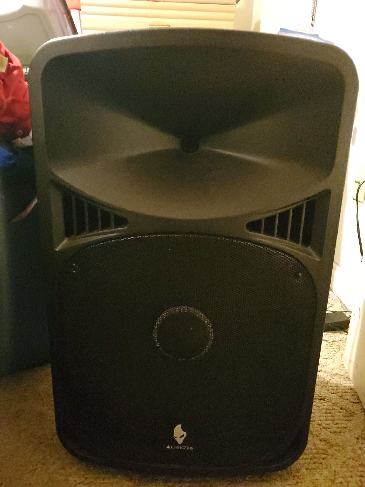 speakers bluetooth