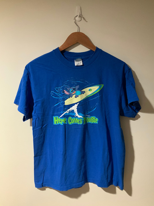 Vintage Y2K Disney Lilo and Stitch Here Comes Trouble Youth X-Large Blue T-shirt