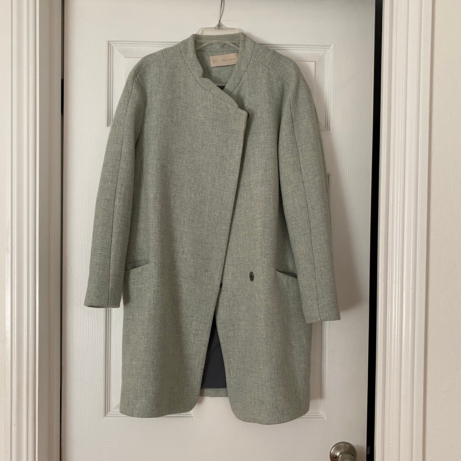 Zara Light Green Pea Coat Jacket Long Sleeve Button Closure