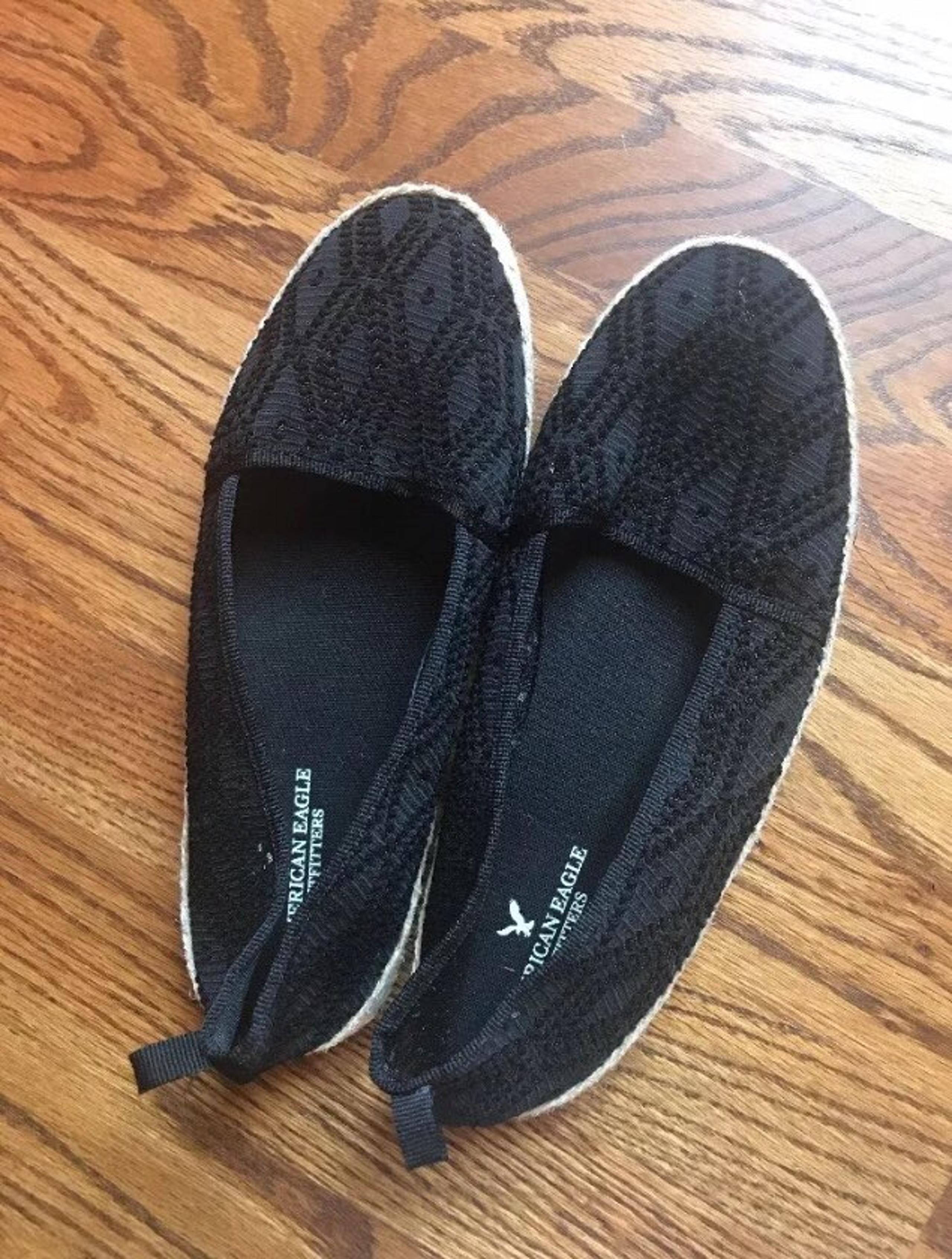 American Eagle Slip On Shoes Sz 8