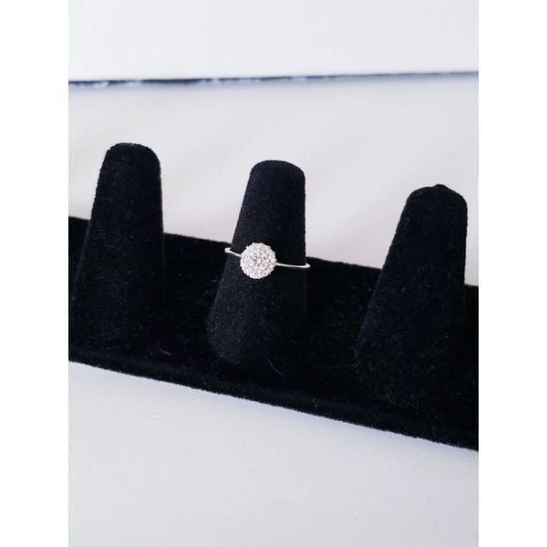 Silver circle cz diamond ring
