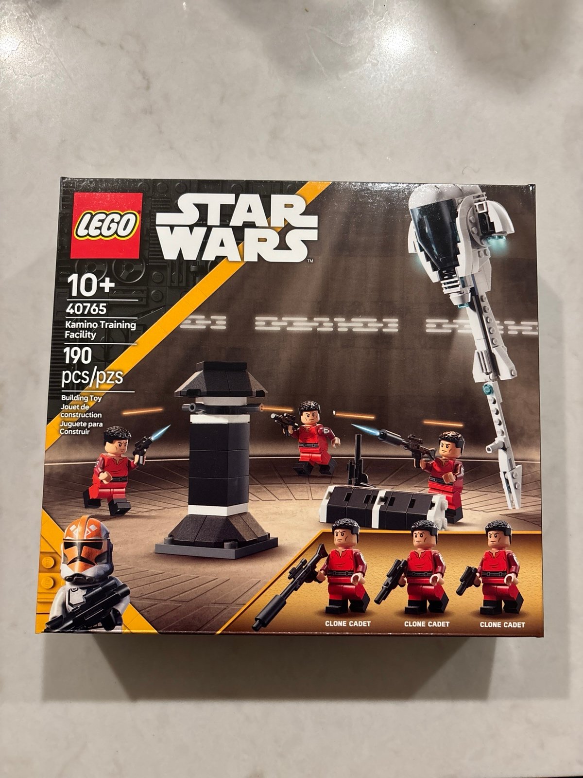 LEGO Kamino Training Facility (40765) and Millennium Falcon (30708)
