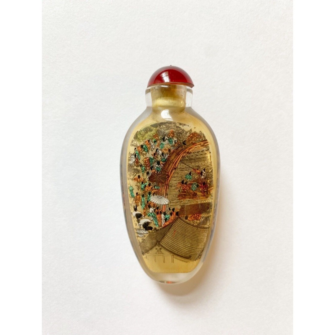 Old Chinese Intricate Reverse Painted Snuff Bottle