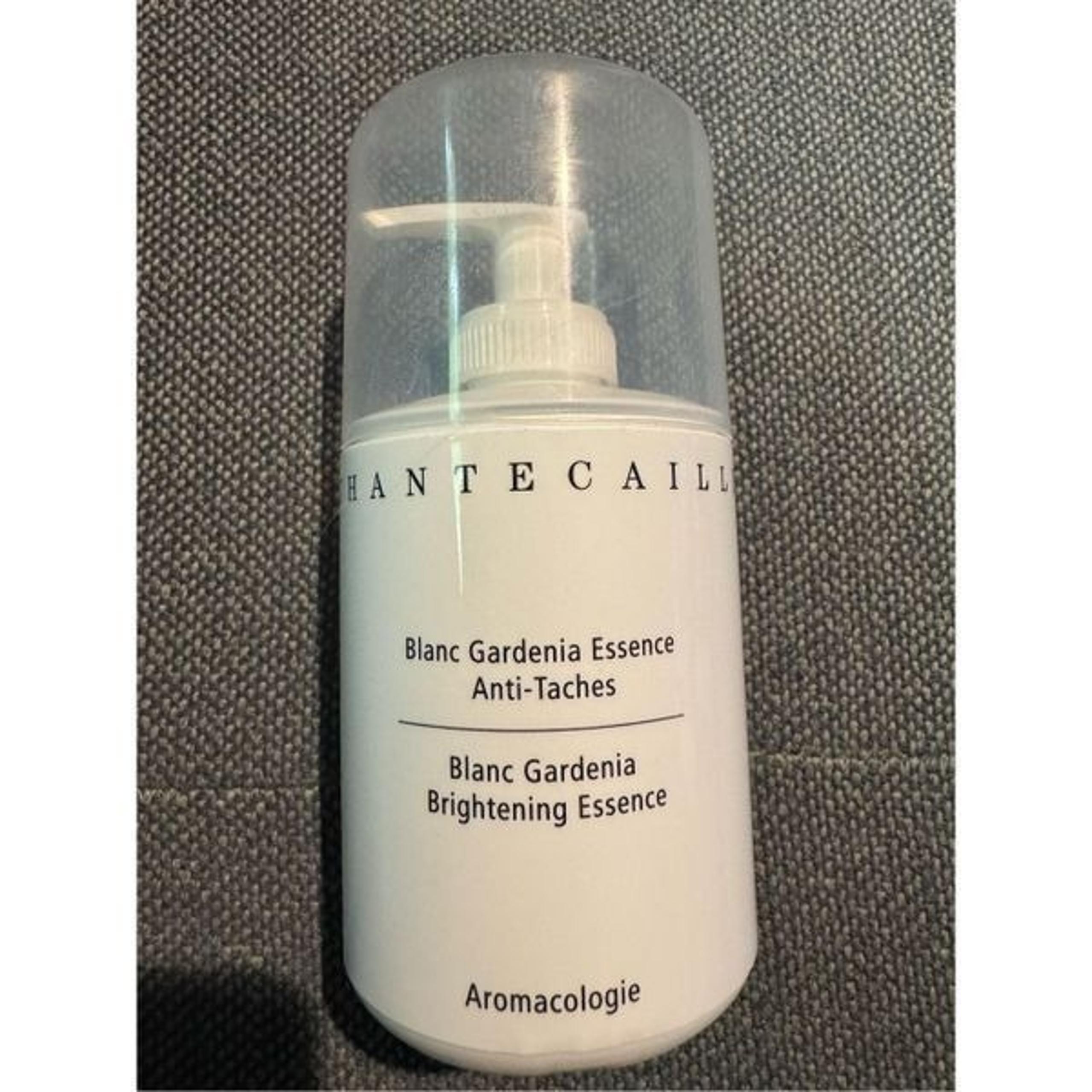 Chantecaille Blanc Gardenia Brightening Essence large size 10.14 oz new without