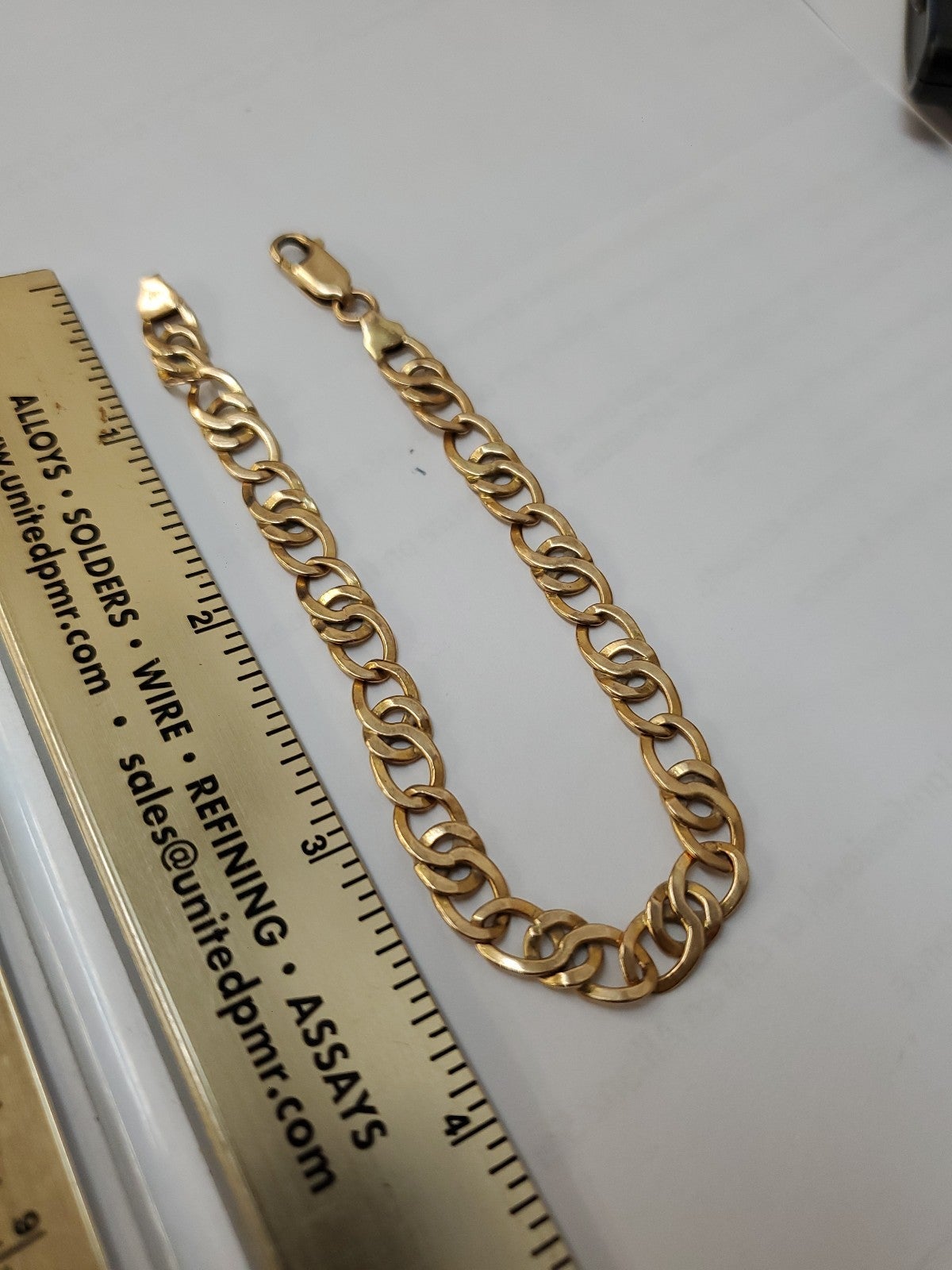 14karat solid gold link bracelet 8inch
