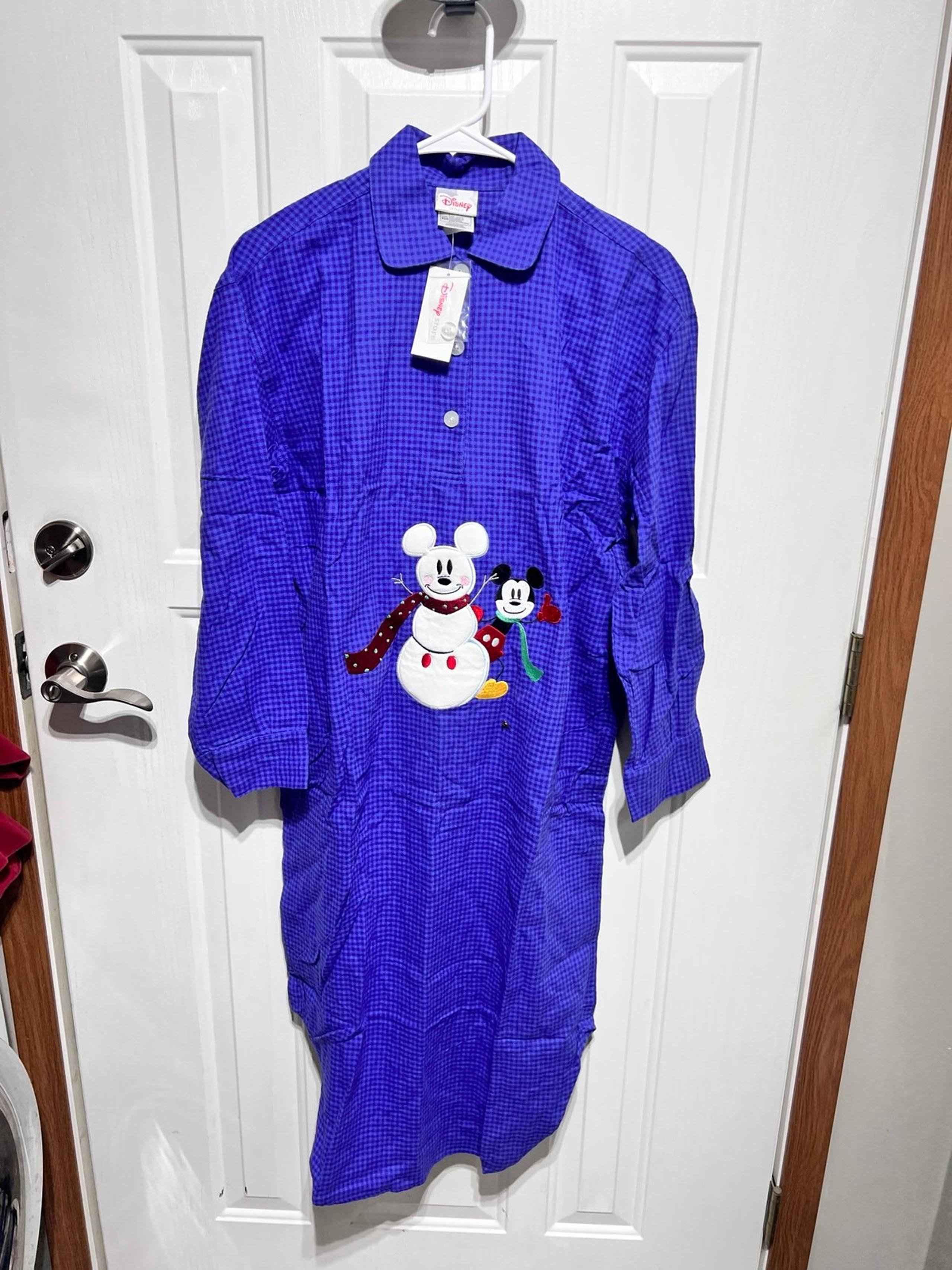 Nwt Mickey women’s flannel sleep shirt - Disney