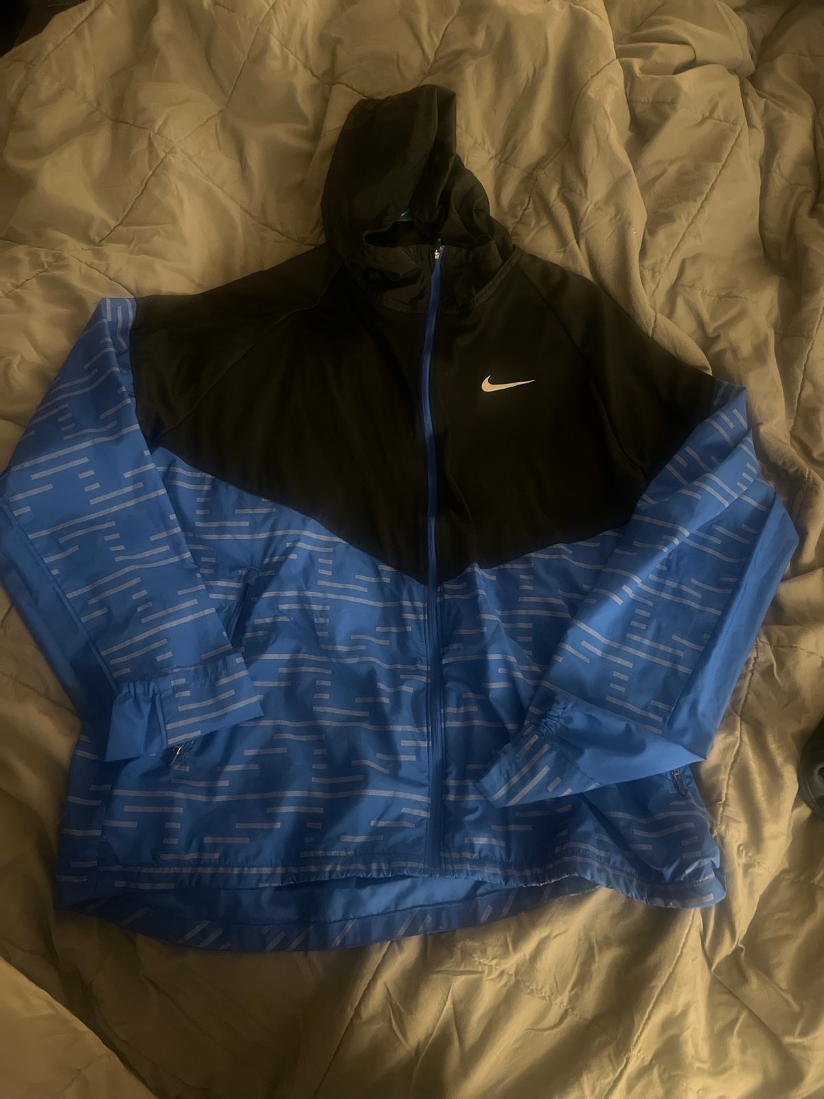 Nike Therma-FIT Repel Run Division Miler Men s Running Jacket