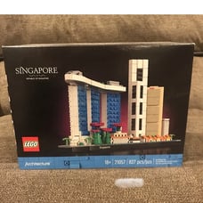LEGO ARCHITECTURE Singapore (21057) Brand New Sealed Box
