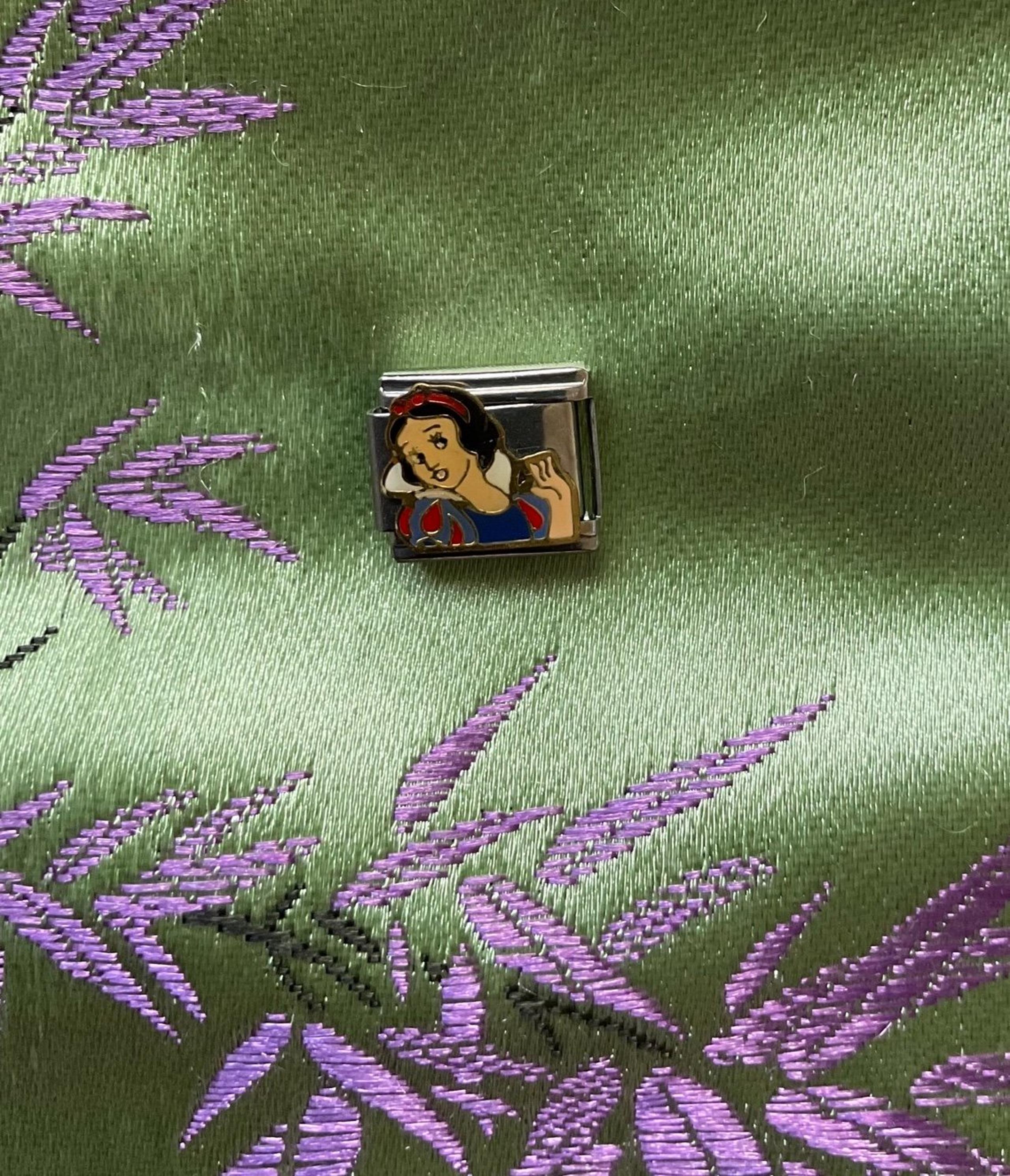 Snow white italian charm