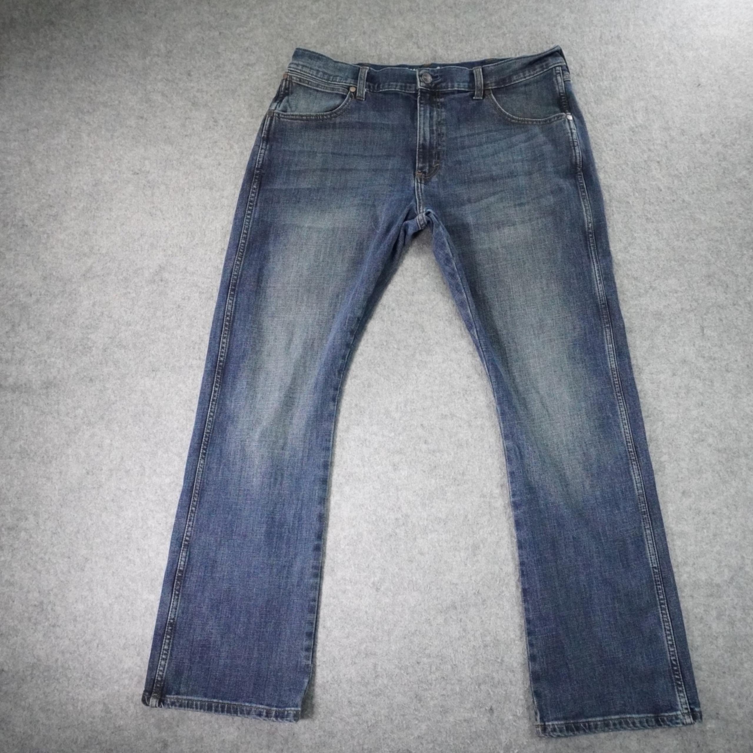 Wrangler Retro Jeans Mens 35x31 Blue Slim Boot Cut Western Cowboy Denim Classic