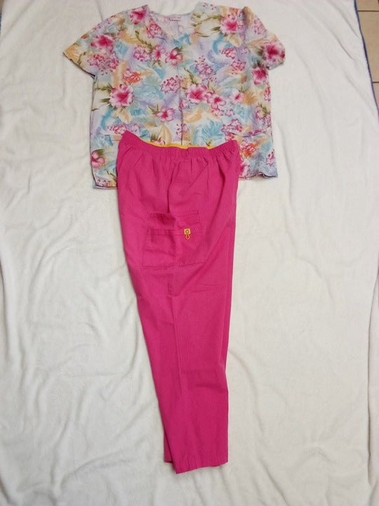Plus Size Hawaiian Summer Pink Scrub Set