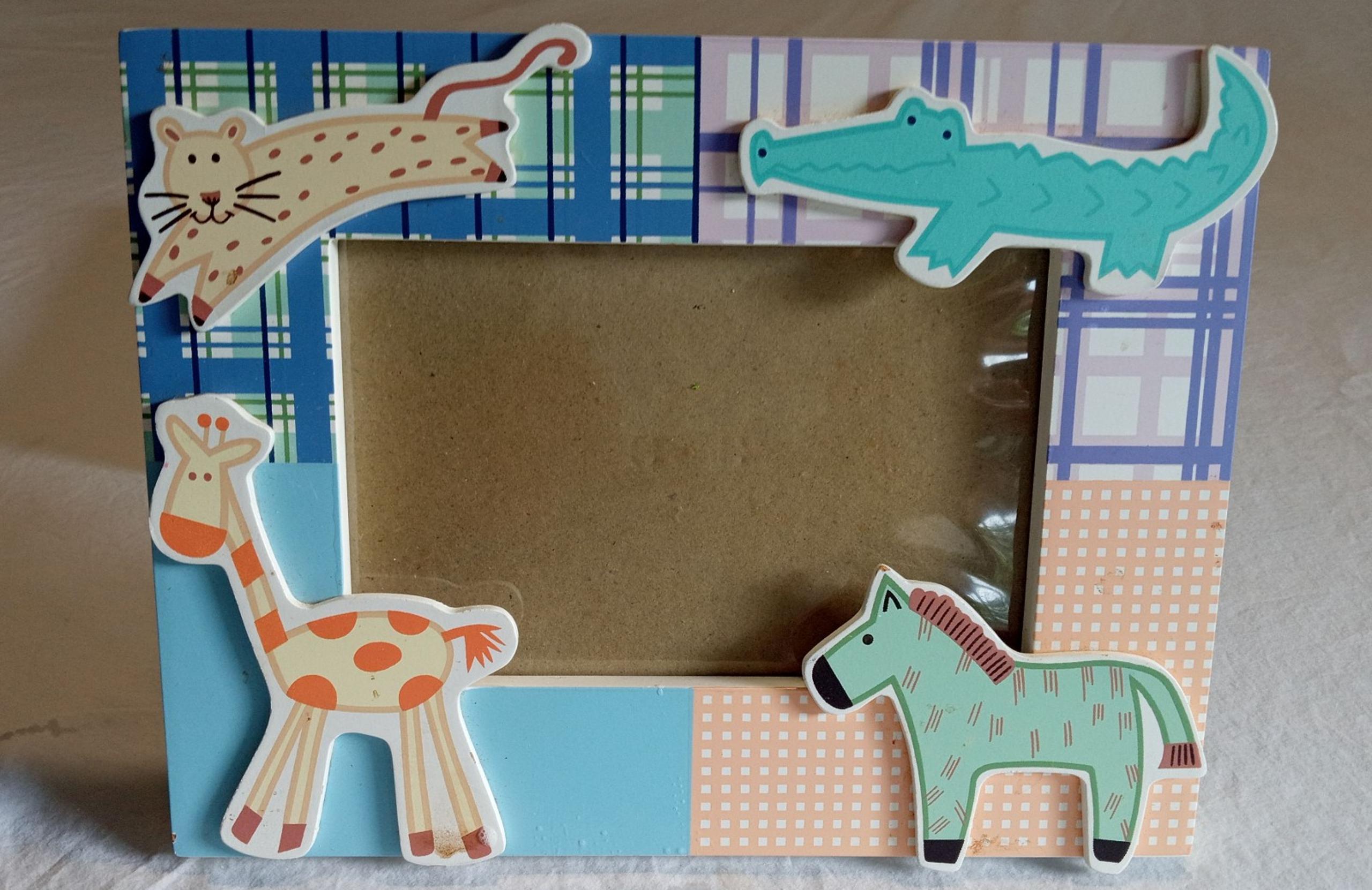 Malawi 4x6 picture frame new in box