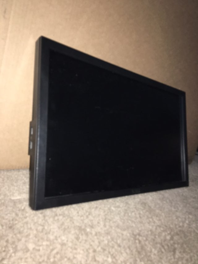 Dell 2211ht UltraSharp LED/LCD Monitor