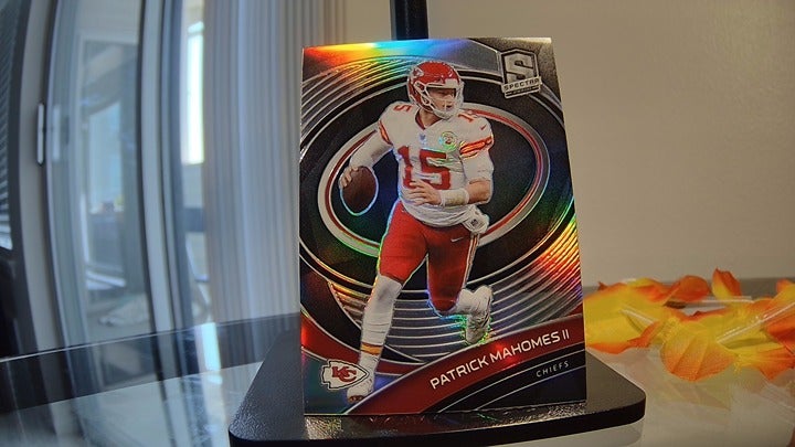 2021 Panini Spectra # /149 Silver Prizm Holo - Patrick Mahomes II #47