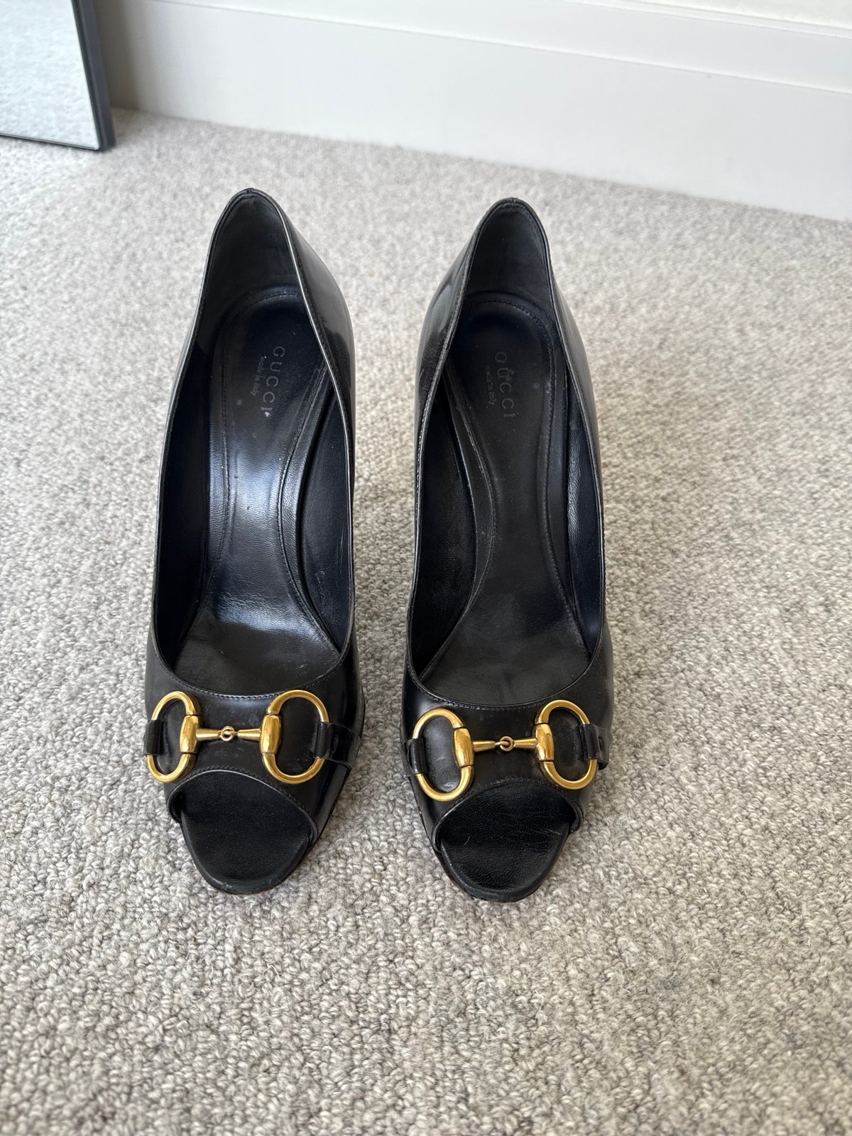 Gucci patent leather gold buckle hardware