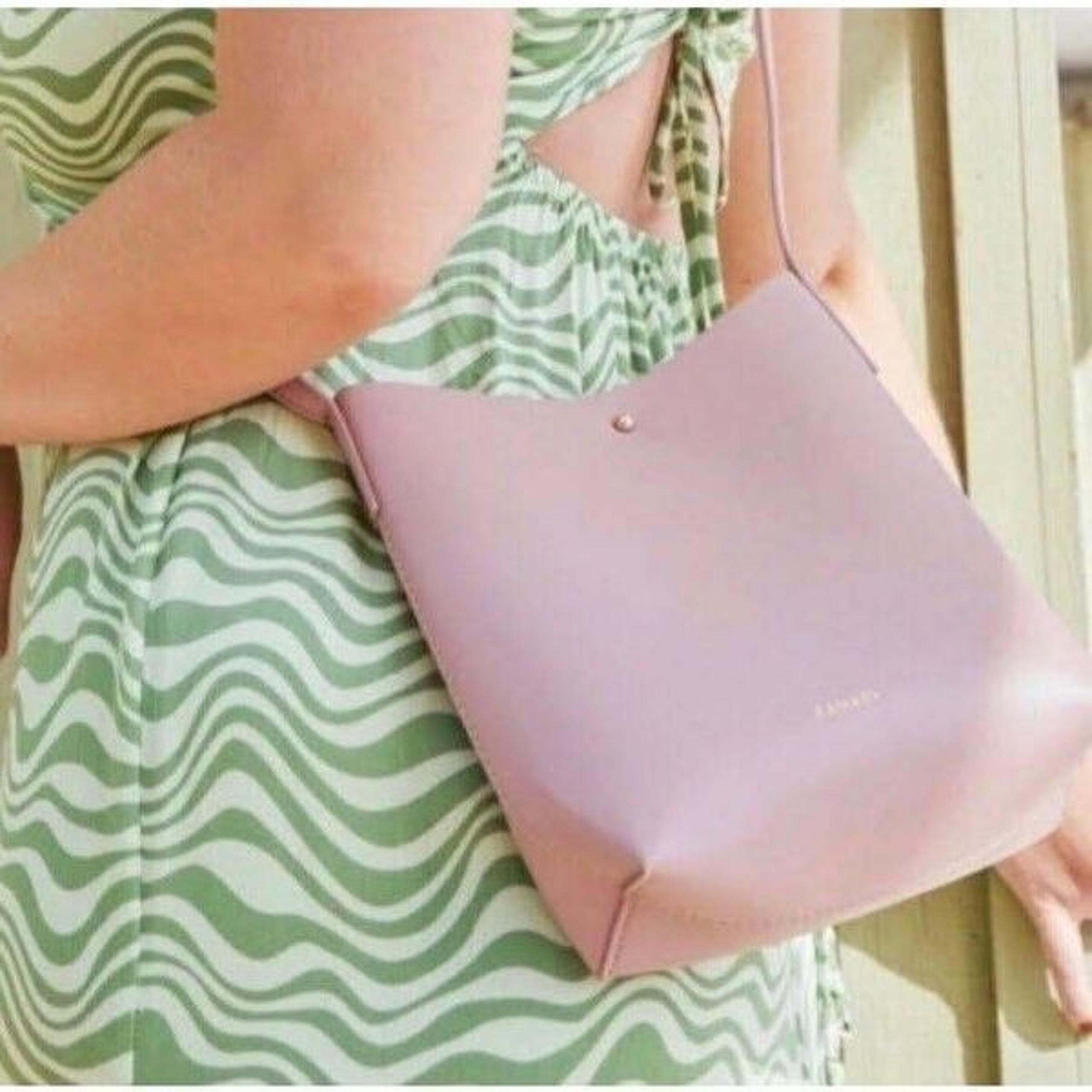 Samara Anthropologie Women's Medium Peony Pink Leather Crossbody Shoulder Bag