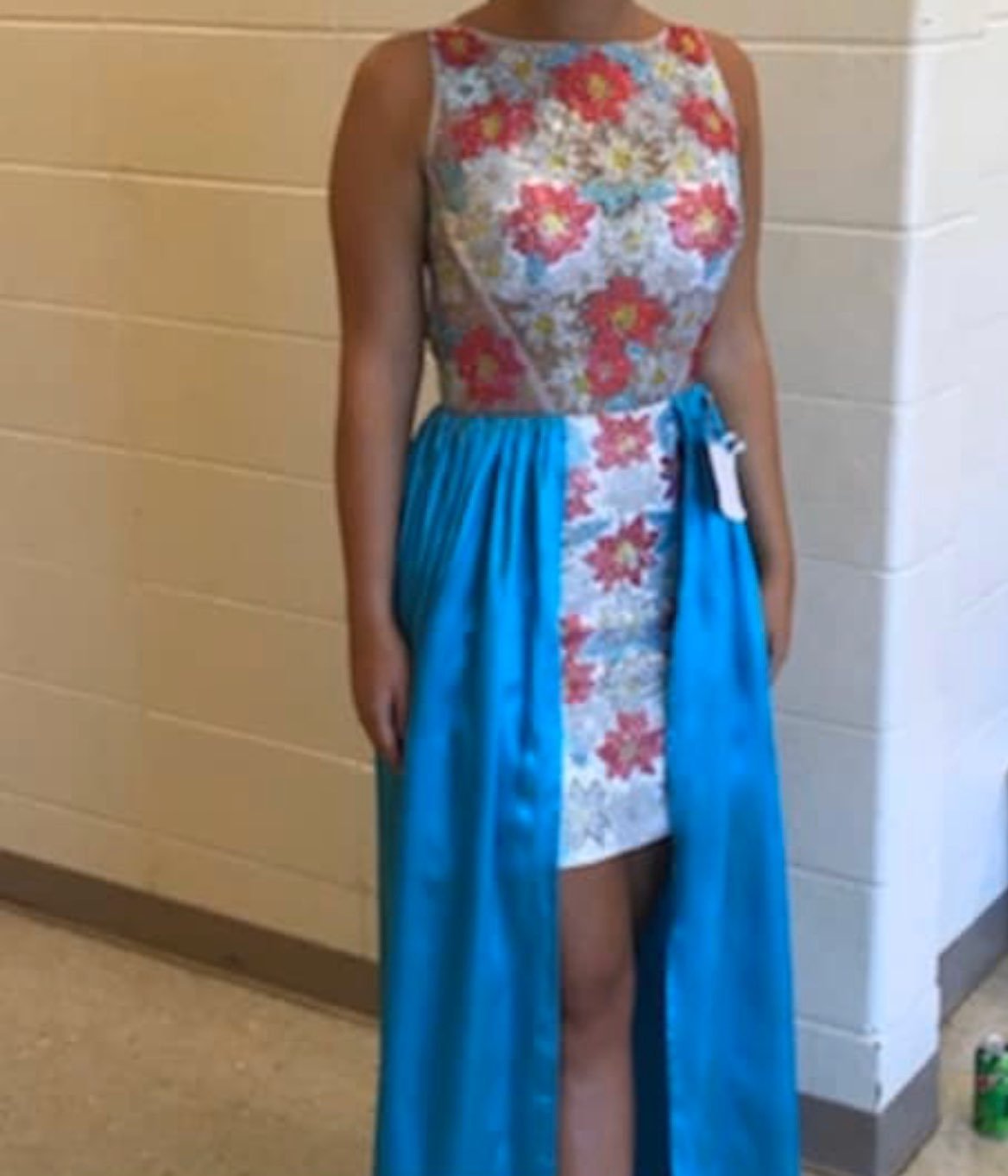Jovani Fun Fashion