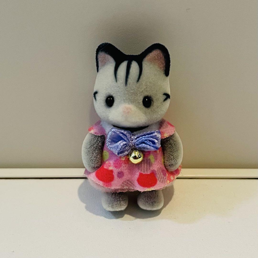 【Brand New】Sylvanian Families Gather! Baby Set - Greyish Cat