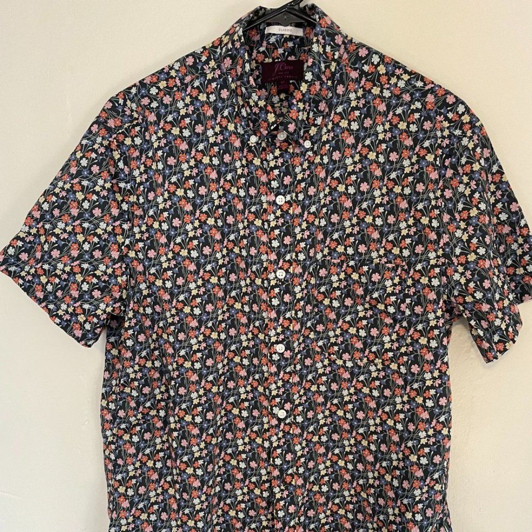 J.Crew × Liberty - Short-sleeve cotton poplin shirt in Liberty® Floral Affair.
