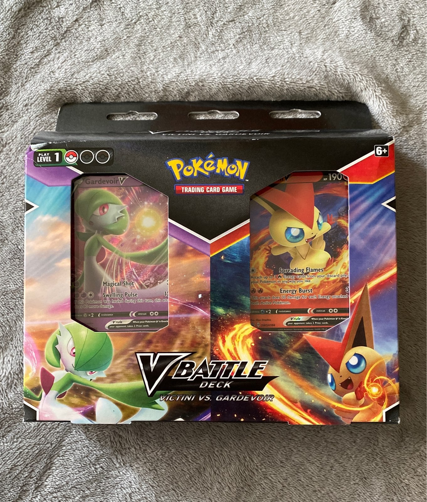 Pokemon Victini vs Gardevoir V Battle De