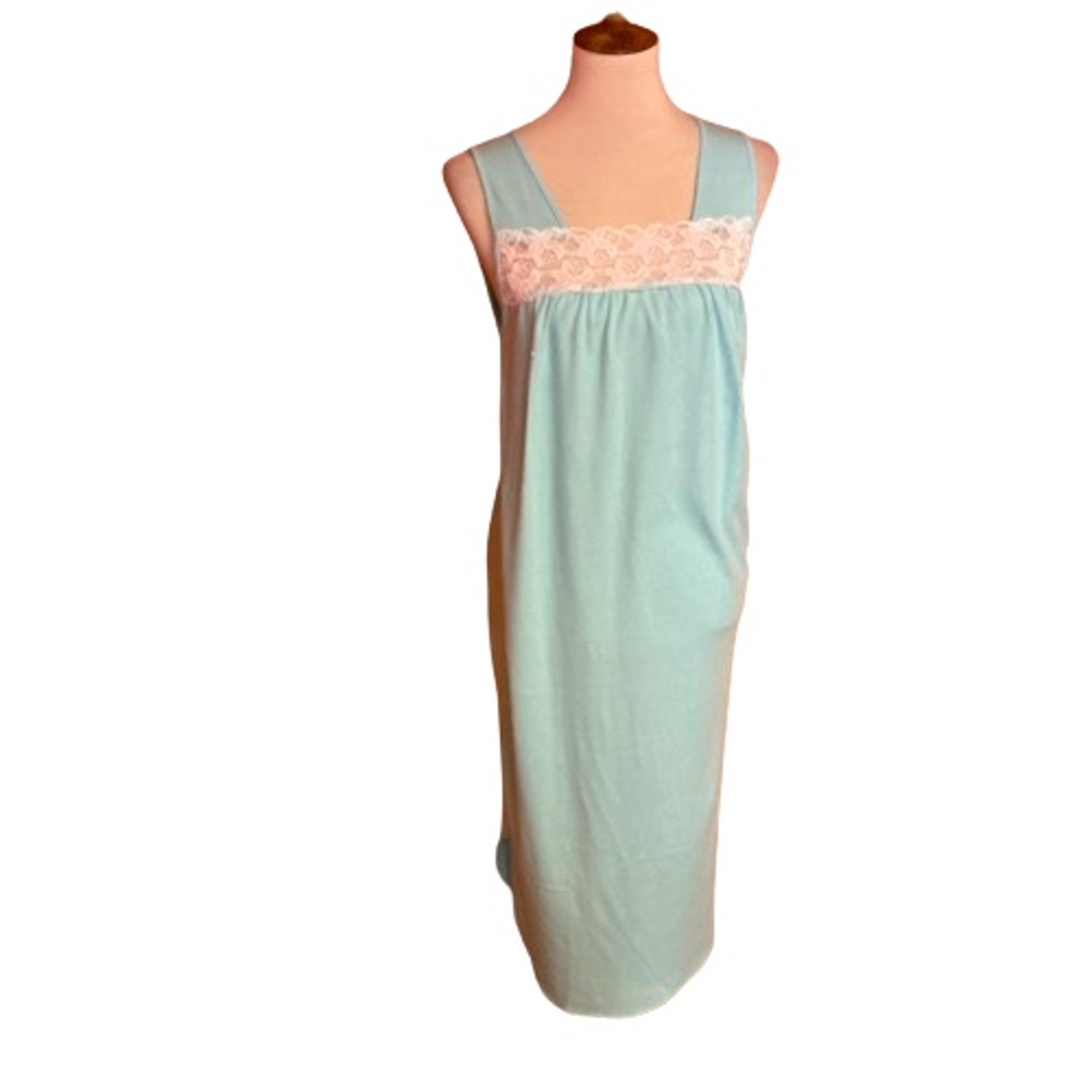 Vintage 70s lace night gown