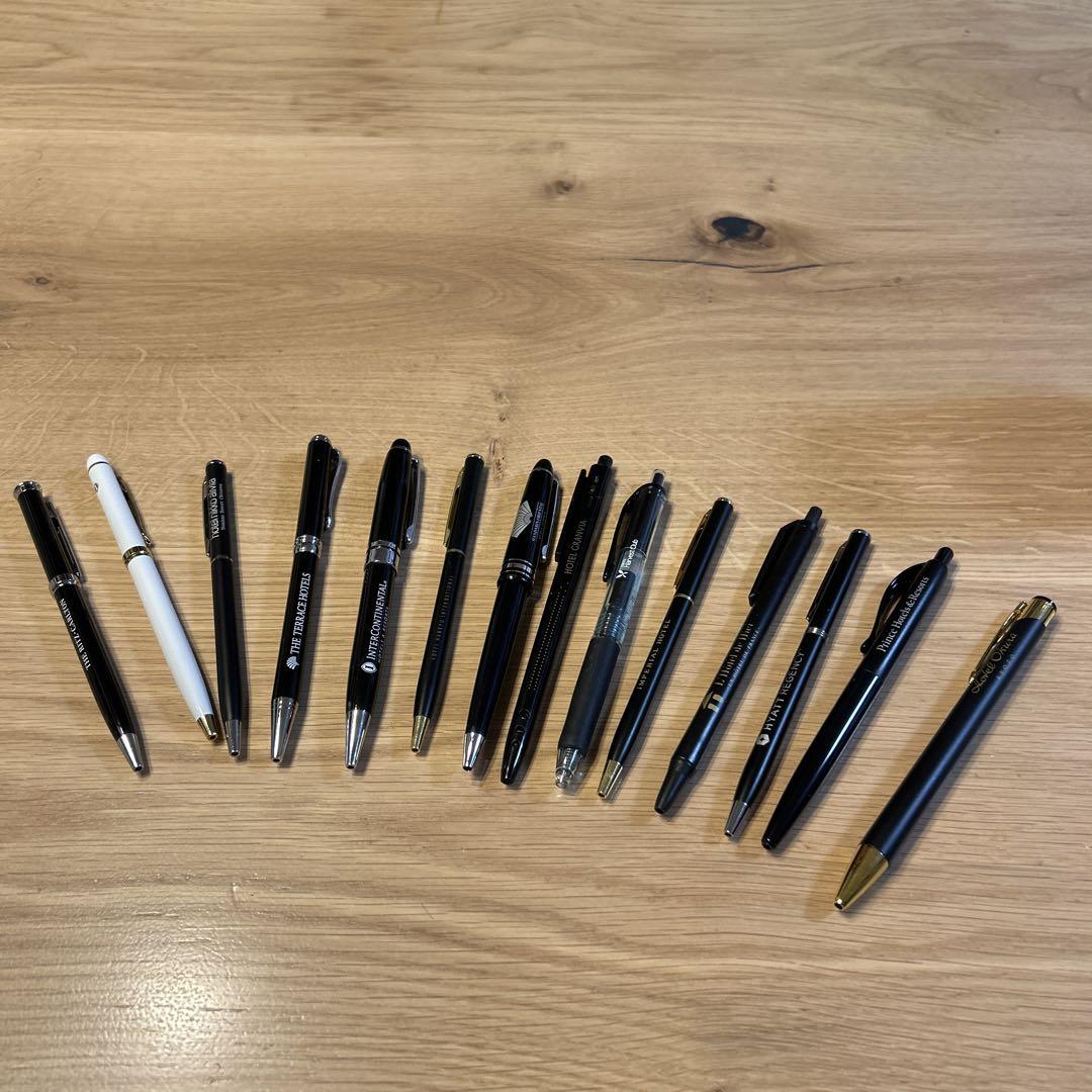 [Famous Hotel] Ballpoint Pen Set of 14 + 1 Pencil