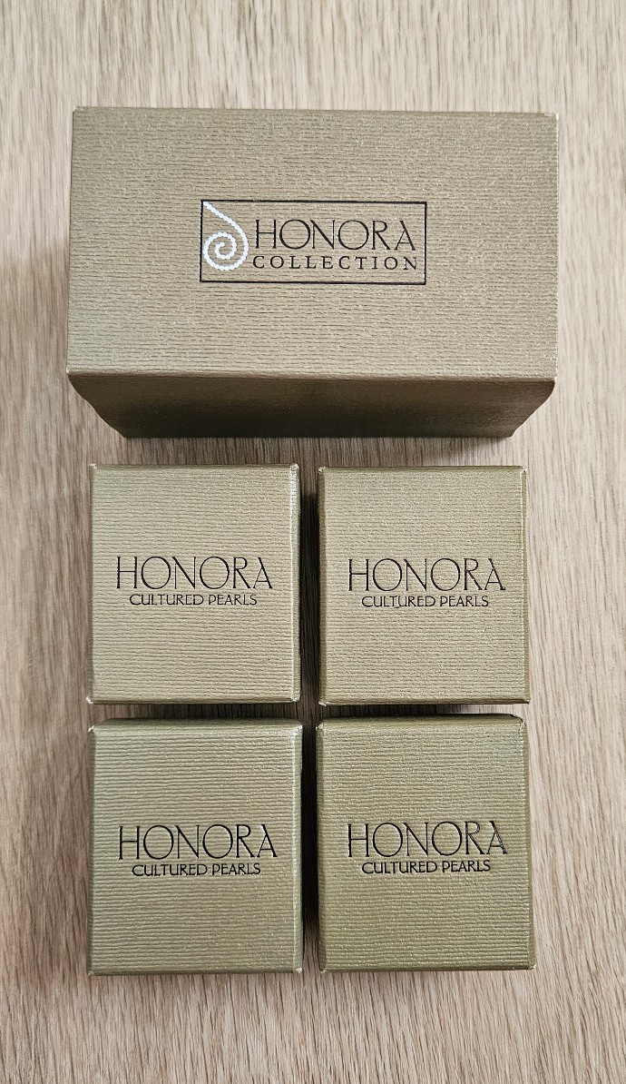 Set 4 Honora Pearl Earrings NEW Box Gorgeous