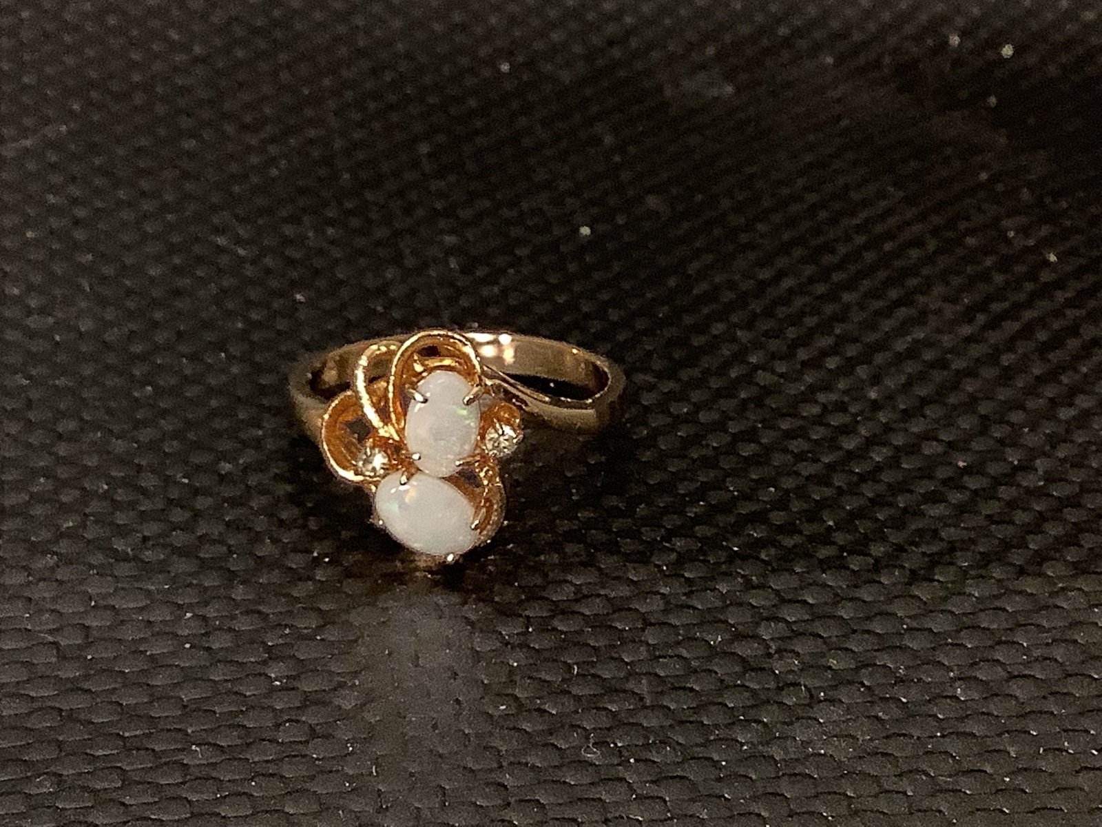 10k Fire Opal Ring