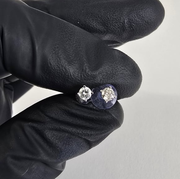 0.30 Cttw 14K White Gold Diamond Stud Earrings