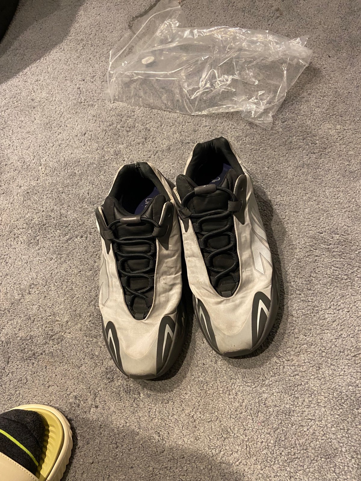 Yeezy Adidas Boost 700 MNVN in Bone/Silver/Black
