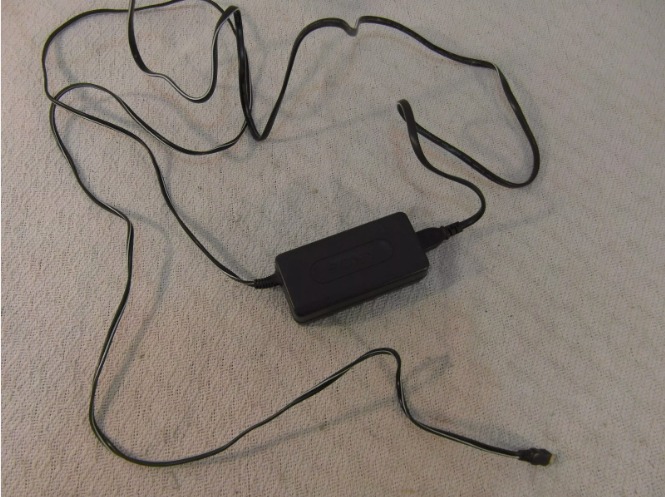 SONY ELECTRONICS BRAND MODEL AC-L10A AC/DC WALL PLUG CHARGER NM 33932