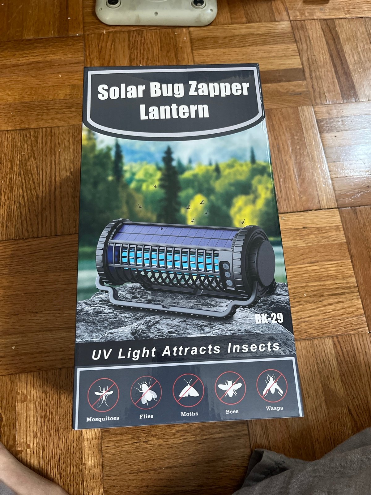 Solar bug zapper lantern