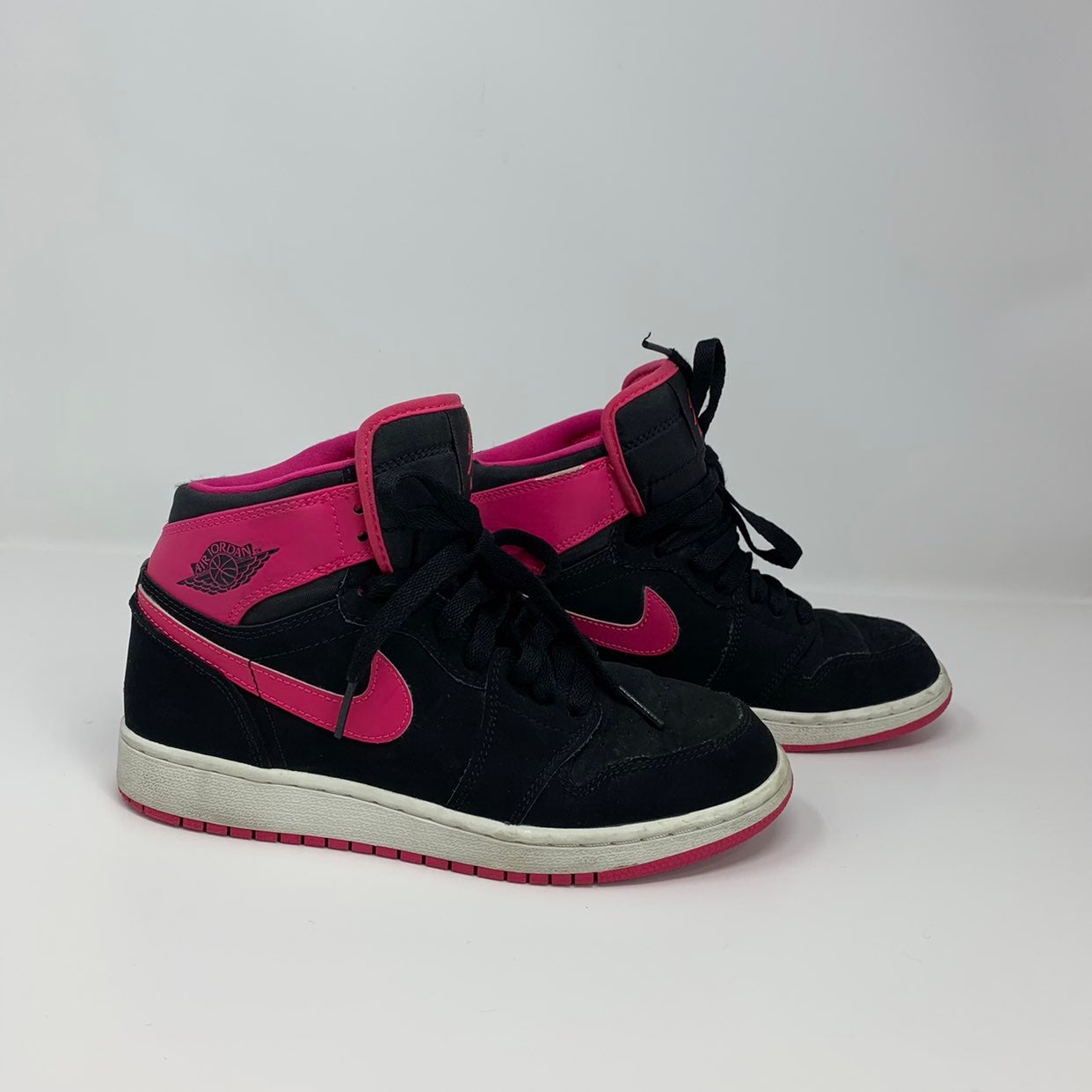 Air Jordan 1 Retro High GG 'Vivid Pink'
