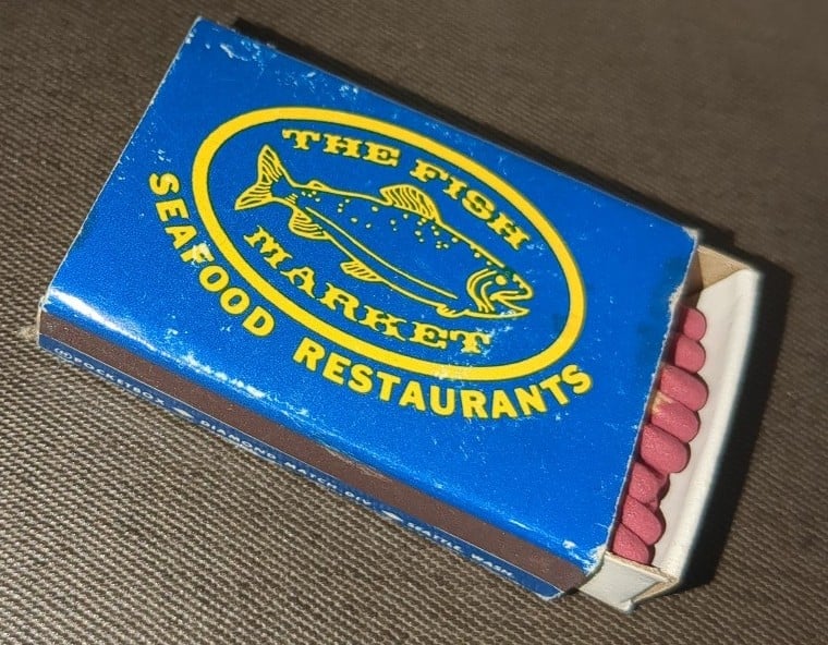 Vintage 1960's The Fish Market PIKE PLACE Seafood Restaurant Seattle Matchbox