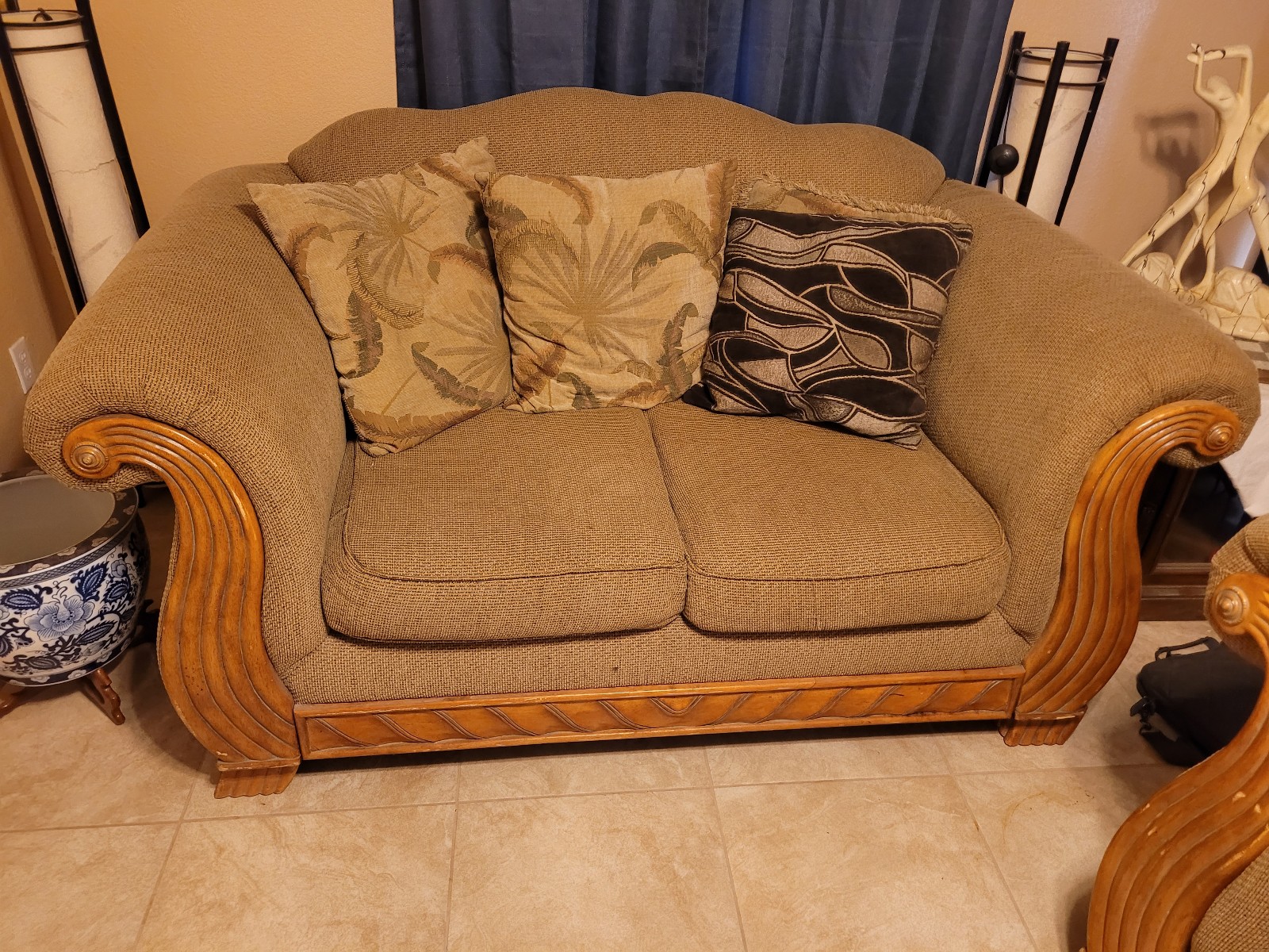 Couch Set