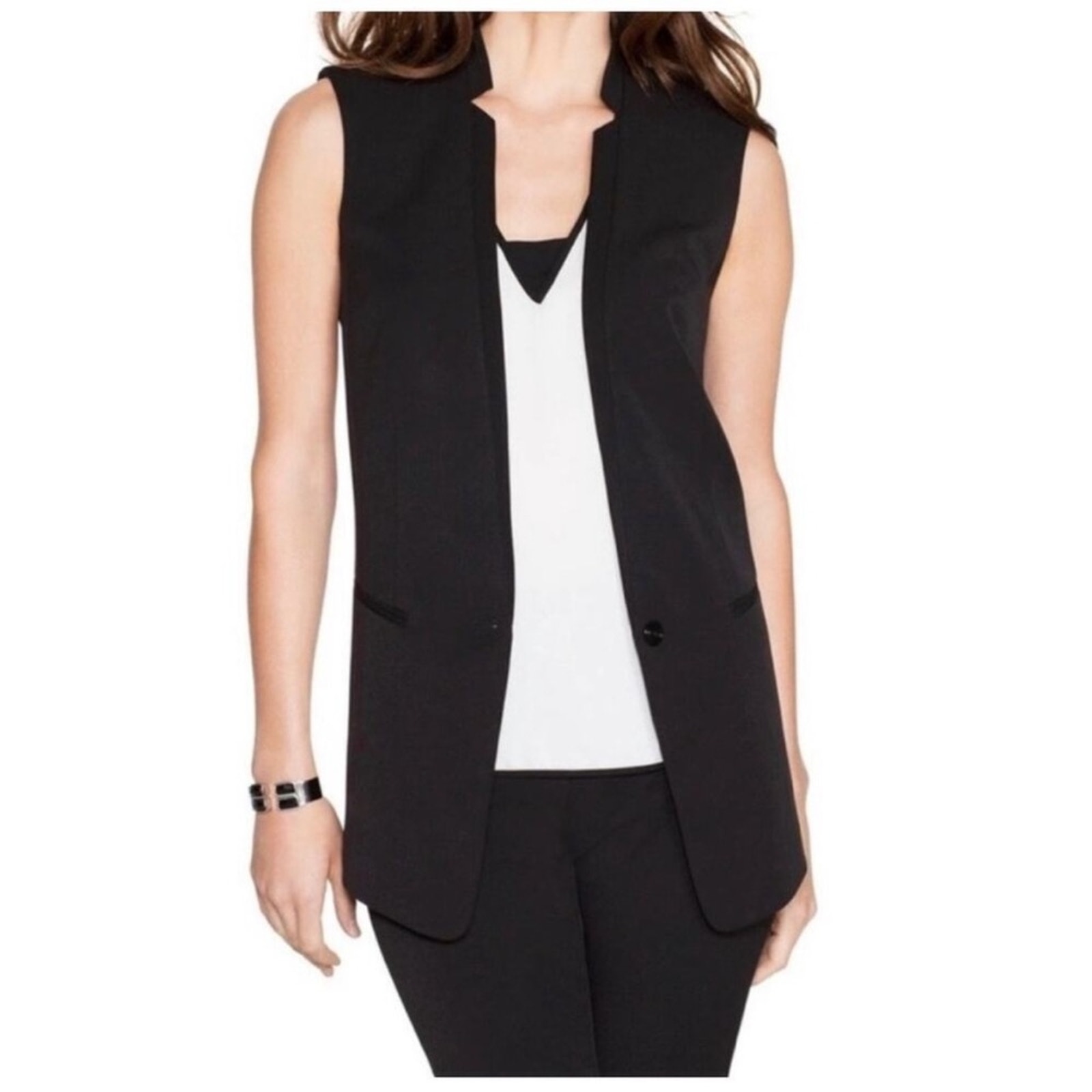 NWT White House Black Market Sleeveless Suit Vest in Black - Size 2