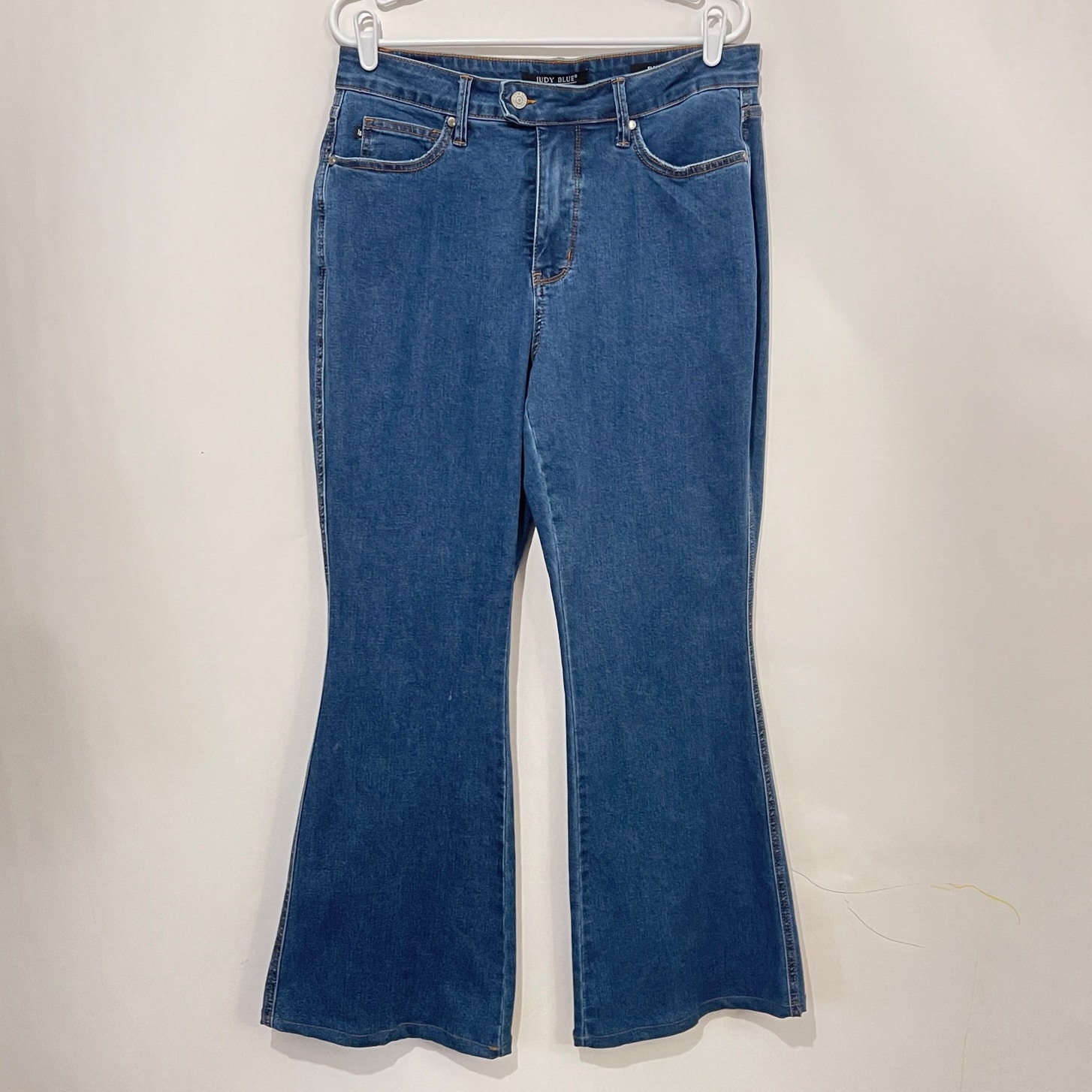 Judy Blue Jeans Womens 14W Flare Dark Wash High Rise 33x31 Stretchy Pockets
