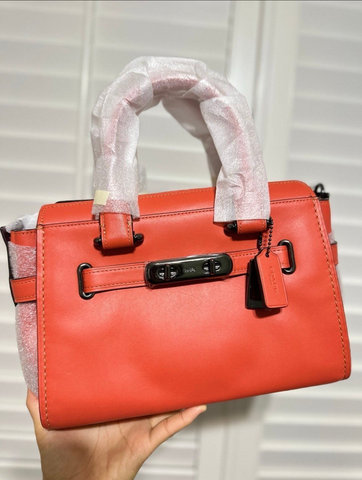Coach Swagger 27 Handbag New With Dust Bag