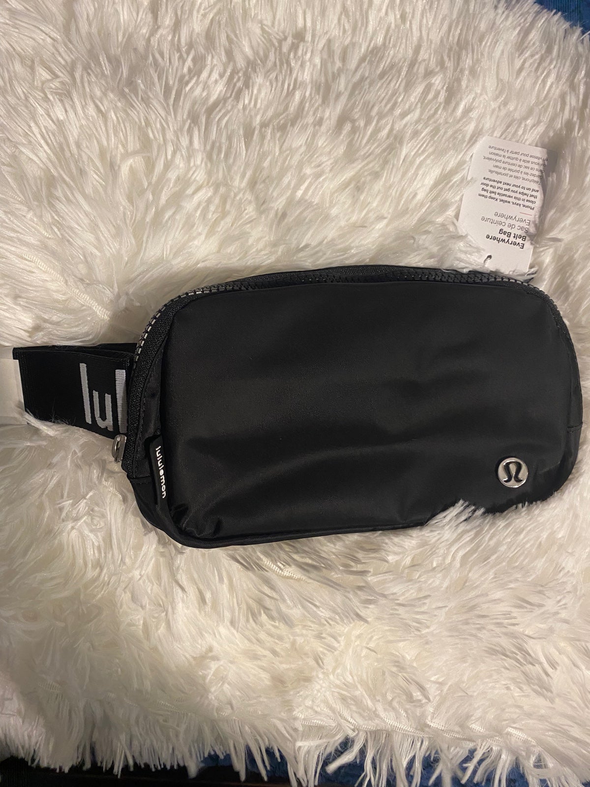 Lululemon sale everywhere belt bag black *Free 3 Day Shipping**Brand New*